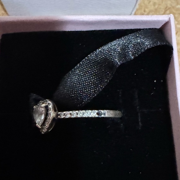Pandora Silver Heart-Shaped Ring - Picture 2 of 2